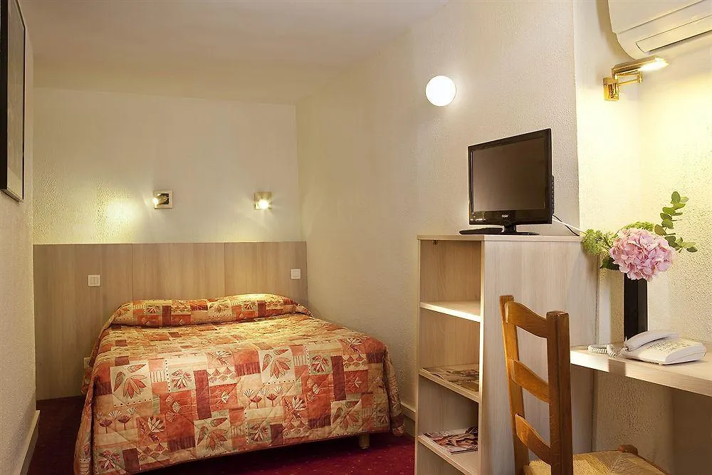لوندريس سانت أونوريه 3*