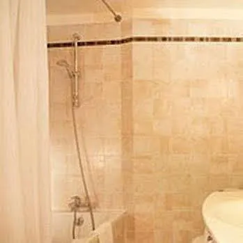 Hotel Londres Saint Honore 3*